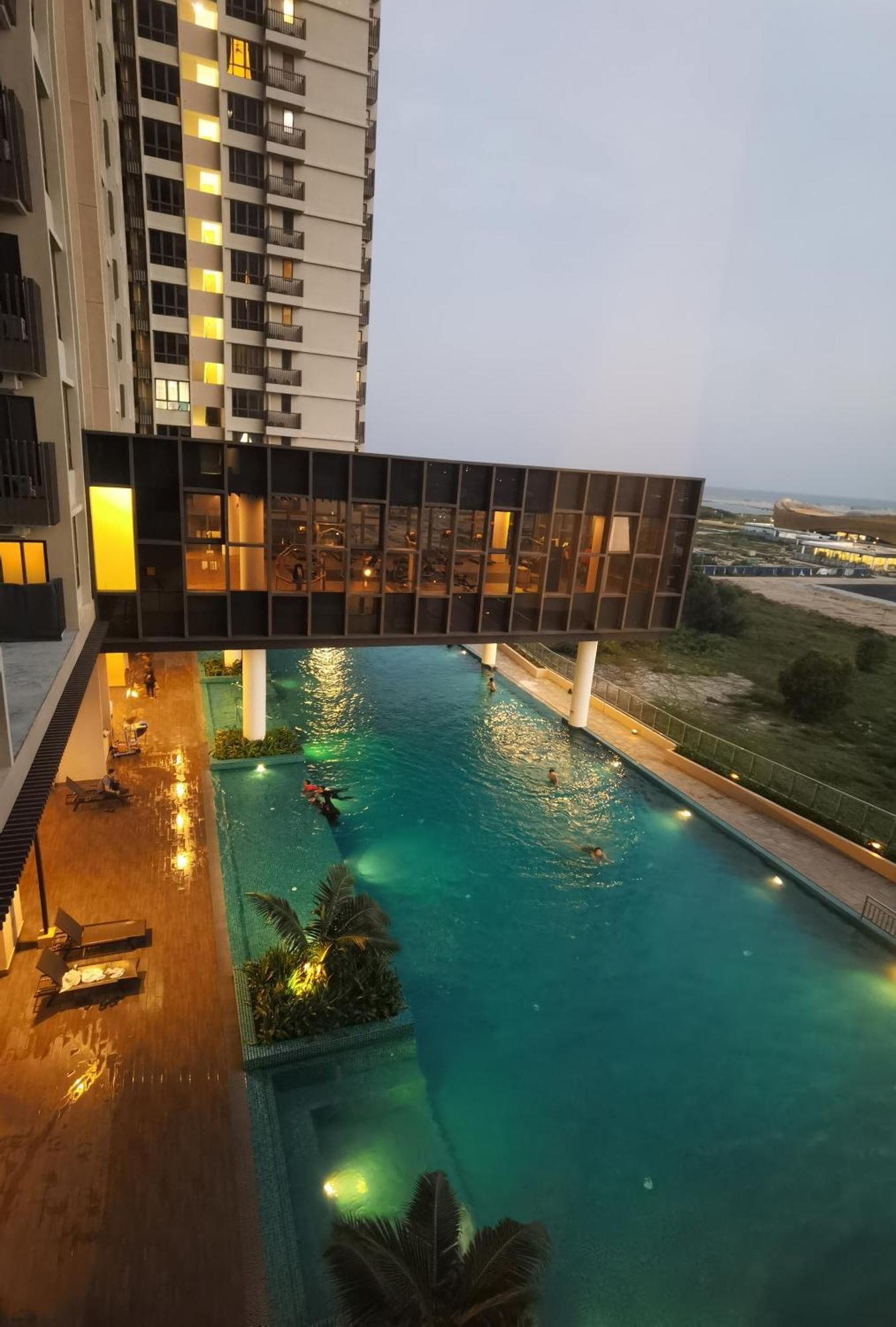 Luxury Couple Suites L Free Netflix L Massage Chair L Bathtub L Wifi 200Mbps L Town Area Bali Residence Malacca ห้อง รูปภาพ